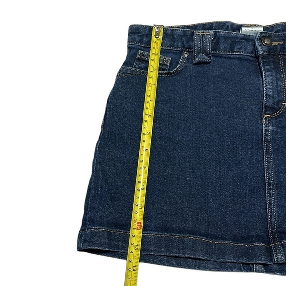 Patagonia Dark Wash DenimMini Skirt with Double Wide Belt Loops Size 4 - Picture 4 of 7